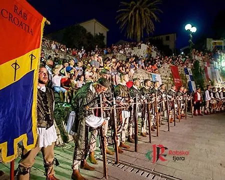 Milica 아파트 Barbat na Rabu