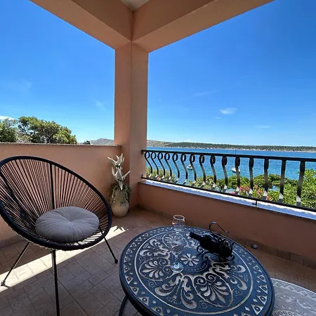 Milica Lejlighed Barbat na Rabu